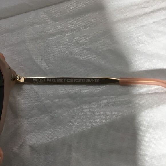 Foster Grant SP .3 Sunglasses (C12) - Picture 7 of 8